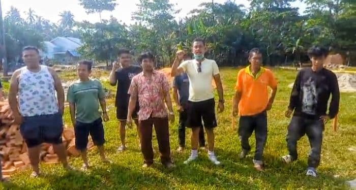 warga_gunung_rante_tolak_pembangunan_kdmp_di_lapangan_bola_kaki