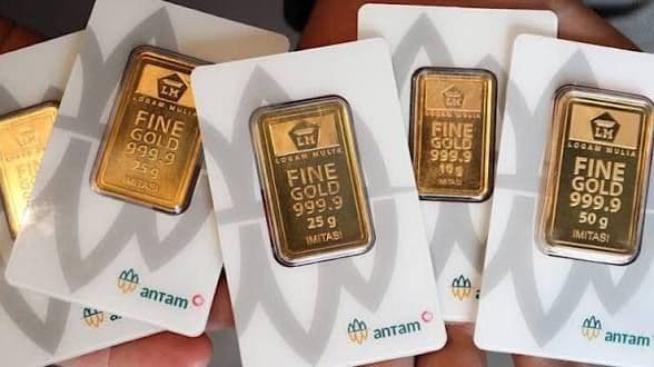 harga_emas_antam_turun_rp26_ribu_buyback_ikut_melemah