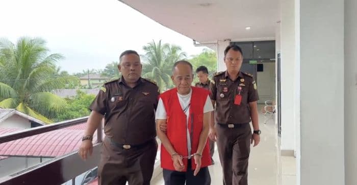 kejari_binjai_tahan_tersangka_baru_kasus_dugaan_korupsi_kontrak_fiktif