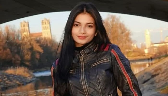 ratu_sofya_laporkan_produser_film_ke_polisi_bantah_pernah_somasi_orang_tuanya
