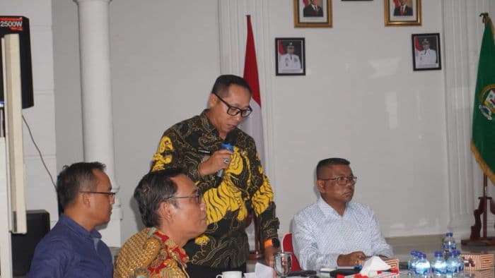 bupati_taput_ajak_investor_bersinergi_untuk_percepatan_pembangunan