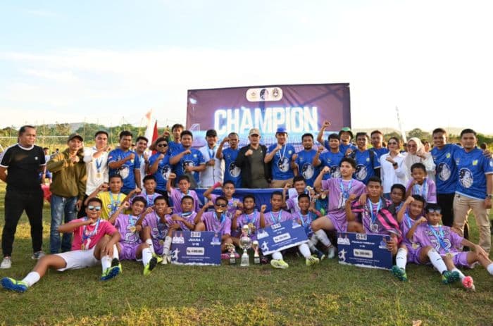 tapian_nauli_fc_dan_elhanan_fc_juara_soeratin_cup_tapteng