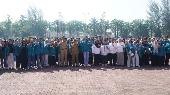 2088_mahasiswa_unimed_kkn_di_51_desa_deli_serdang_bupati_jadilah_agen_perubahan