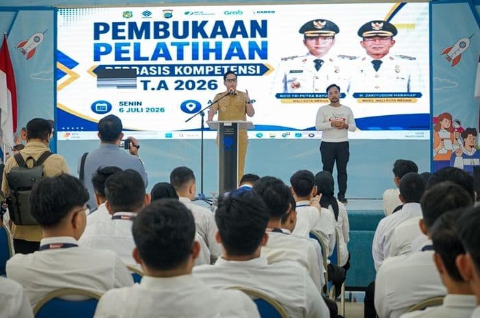 pemko_medan_latih_penyandang_disabilitas_dan_perempuan_pencari_nafkah_siapkan_sertifikasi_kerja