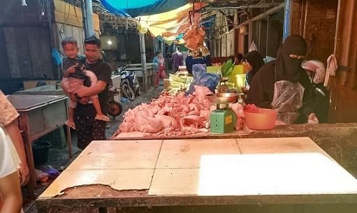 harga_ayam_potong_di_pematangsiantar_tembus_rp36000_per_kilogram