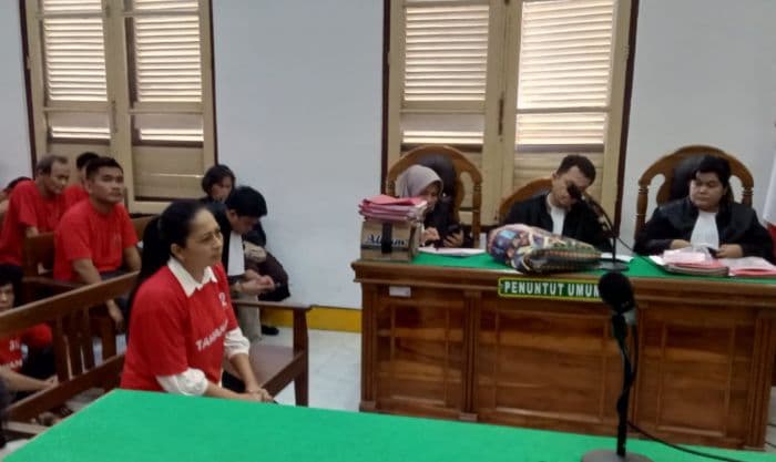 gadaikan_mobil_rental_rp5_juta_wanita_di_medan_divonis_25_tahun_penjara