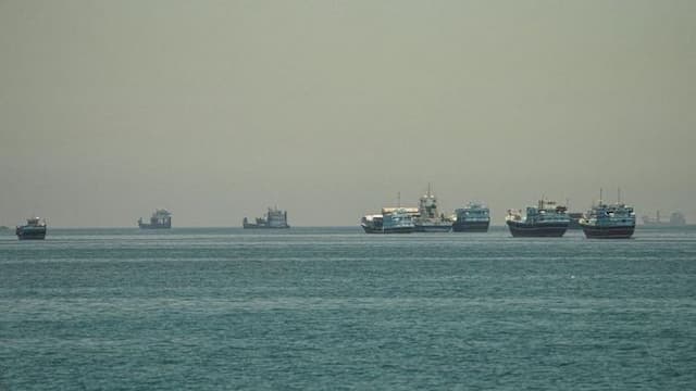 iran_dan_oman_sepakat_kelola_bersama_selat_hormuz_