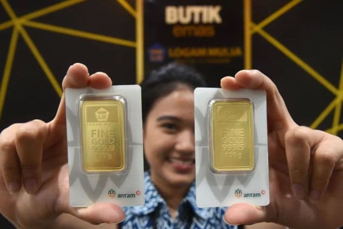 rekor_tertinggi_sepanjang_sejarah_harga_emas_antam_melonjak_di_angka_rp18000_hari_ini
