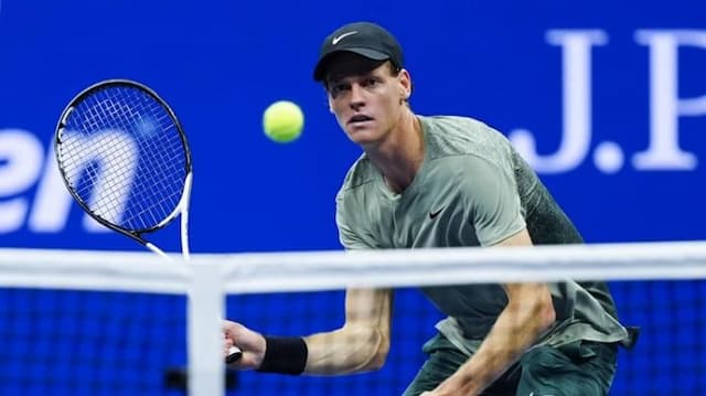 sinner_tantang_alcaraz_di_final_us_open_2025_usai_singkirkan_felix_augeraliassime