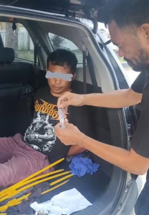 jual_narkoba_ke_polisi_pengedar_asal_siantar_selatan_ditangkap_bersama_14_paket_sabu