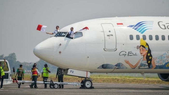penerbangan_terdampak_erupsi_anak_krakatau_garuda_siapkan_refund_dan_reschedule