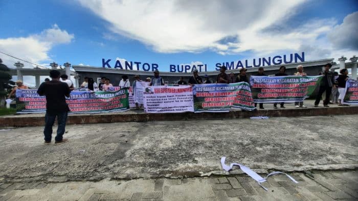 aptesi_dan_mahasiswa_akan_gelar_aksi_lagi_tolak_konversi_kebun_teh_sidamanik
