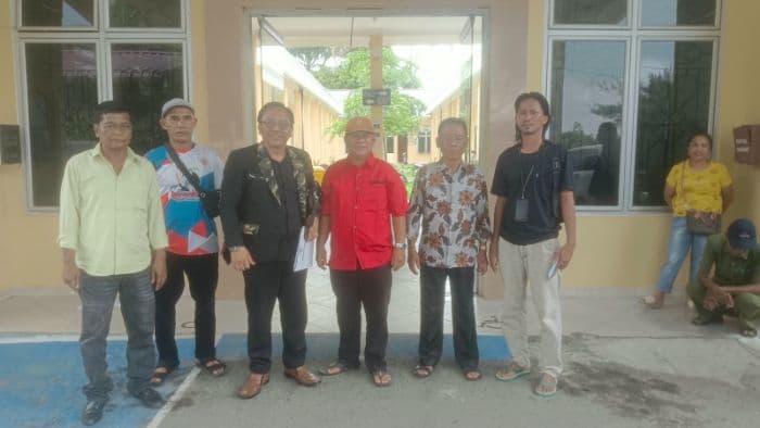 kasus_kematian_jonres_marindan_sinaga_mandek_keluarga_datangi_polres_simalungun