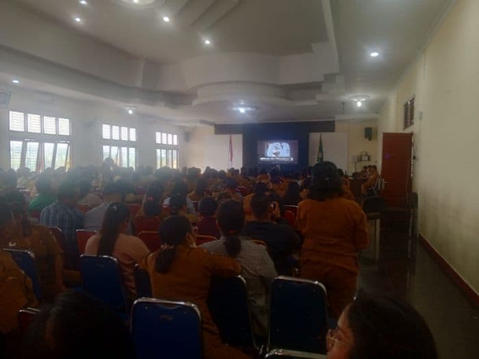 pemkab_toba_sosialisasikan_jaksa_sahabat_pendidik_untuk_cegah_kriminalisasi_guru