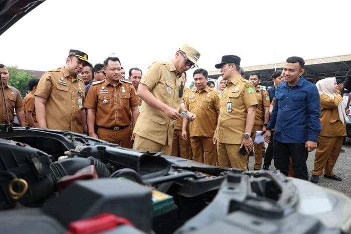 rico_waas_periksa_kendaraan_dinas_pemko_medan_wantiwanti_asn_tertib_pajak_