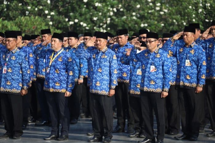 bolos_sekali_bisa_dipecat_pemerintah_tegas_terapkan_sanksi_untuk_pns_dan_pppk