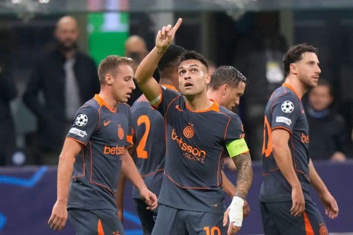 inter_milan_tekuk_kairat_almaty_21_di_liga_champions