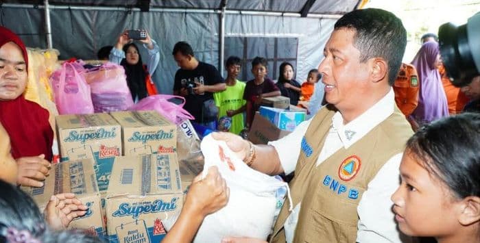 bnpb_pastikan_dukungan_penanganan_banjir_langkat_hingga_pulih_sepenuhnya