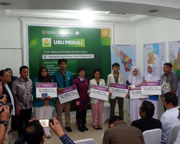 ini_cerita_mahasiswa_korban_banjir_sumut_penerima_bantuan_kemdiktisaintek