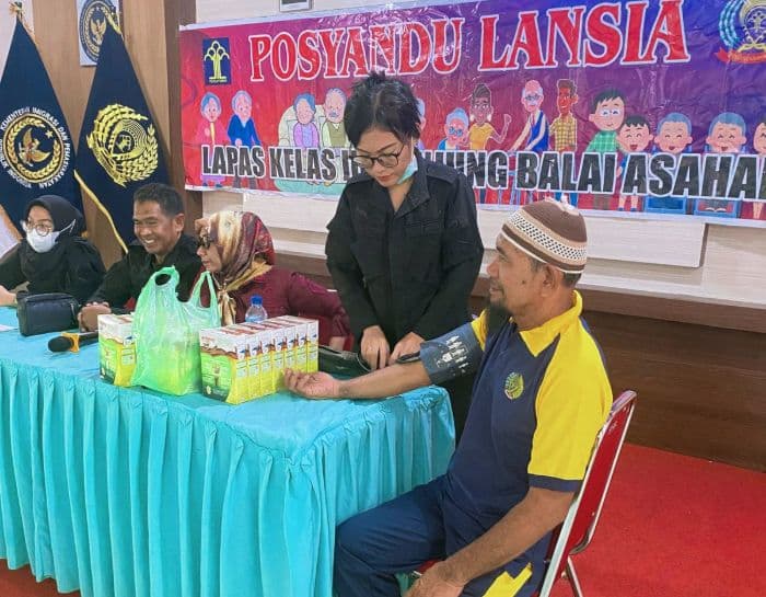 daftar_skrining_kesehatan_wbp_lansia_di_tanjung_balai