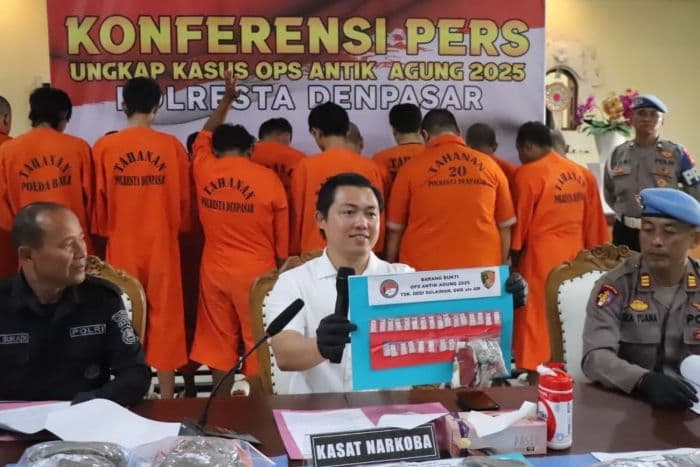 modus_baru_peredaran_narkoba_dengan_paket_sabu_dicor_semen