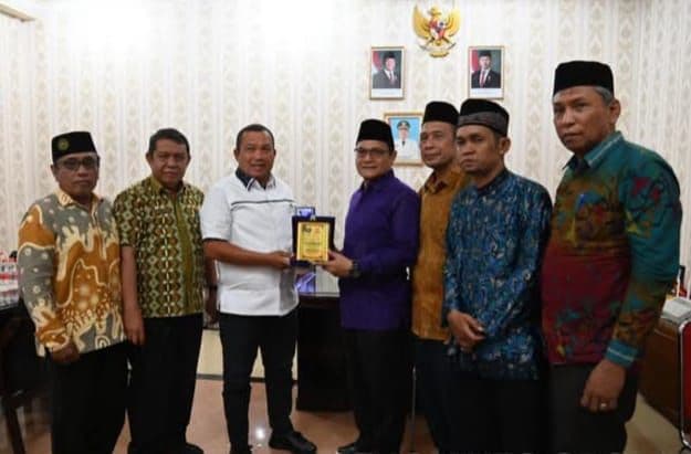wali_kota_jamaluddin_baznas_sibolga_tetap_fokus_menyentuh_masyarakat_miskin