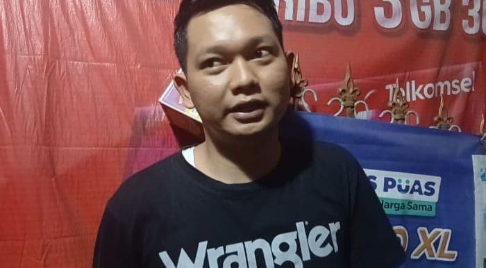 kecelakaan_tragis_di_simalungun_cerita_wahyudi_lolos_dari_maut_saat_truk_sembako_hancurkan_warungnya