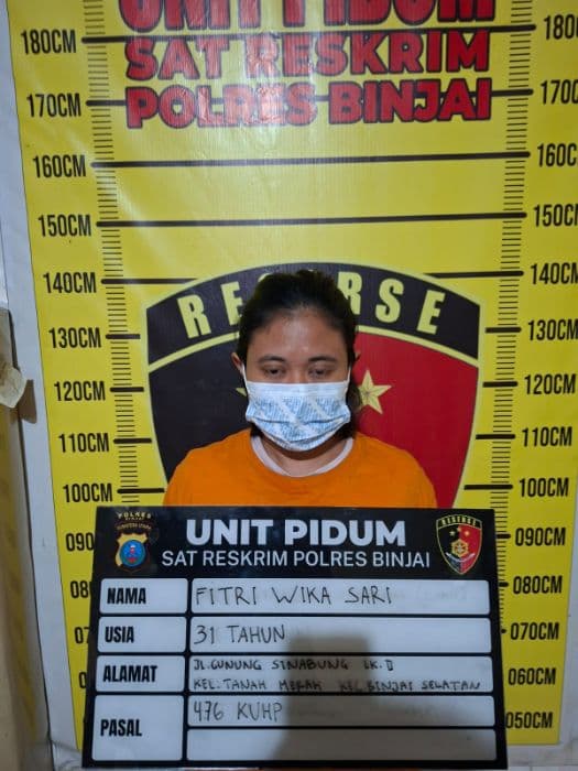 polres_binjai_tangkap_wanita_pelaku_pencurian_emas_rp112_juta