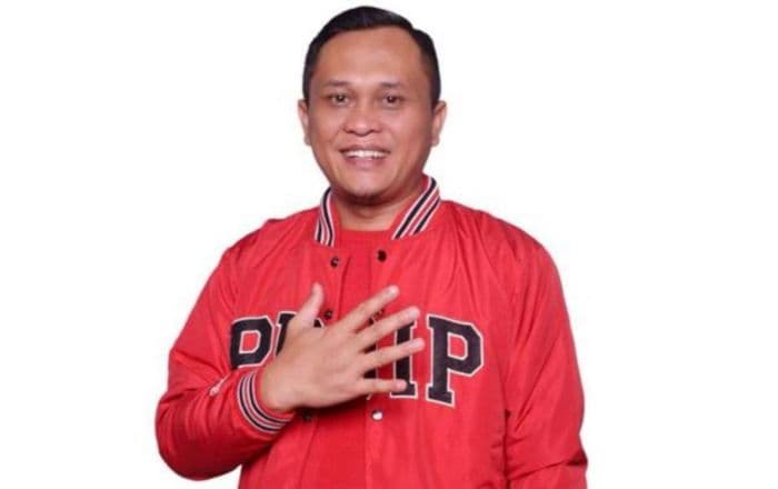 ongkos_pesawat_didiskon_tarif_darat_dan_laut_diharapkan_berlaku