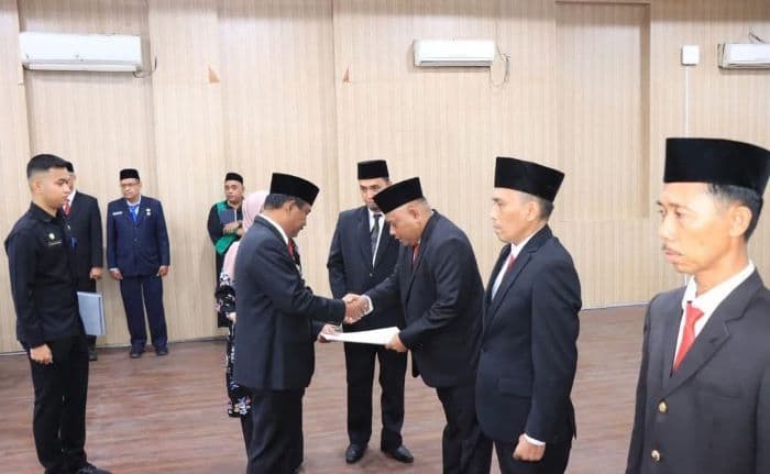 wali_kota_binjai_lantik_empat_pejabat_pimpinan_tinggi_pratama_