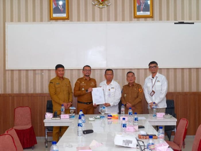 bupati_fery_sahputra_simatupang_dukung_penuh_untuk_pemeriksaan_terinci_bpk_atas_lkpd_2025