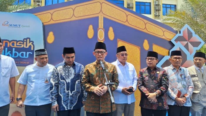 dahnil_anzar_simanjuntak_tantang_bank_sumut_lebih_tingkatkan_layanan