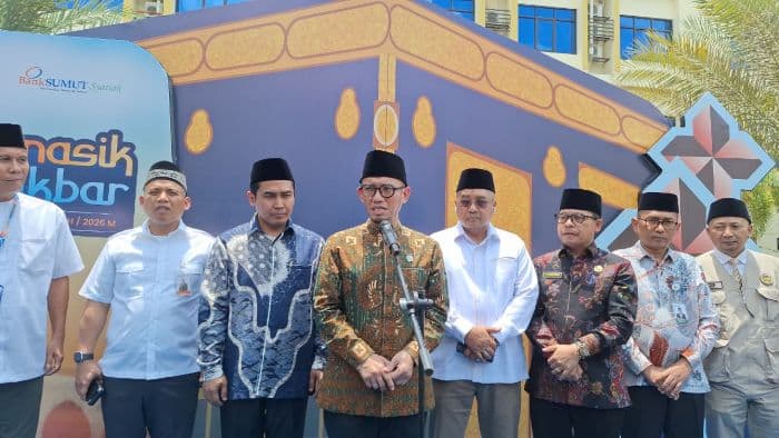 jalur_penerbangan_haji_2026_dipastikan_aman_dari_konflik_timur_tengah