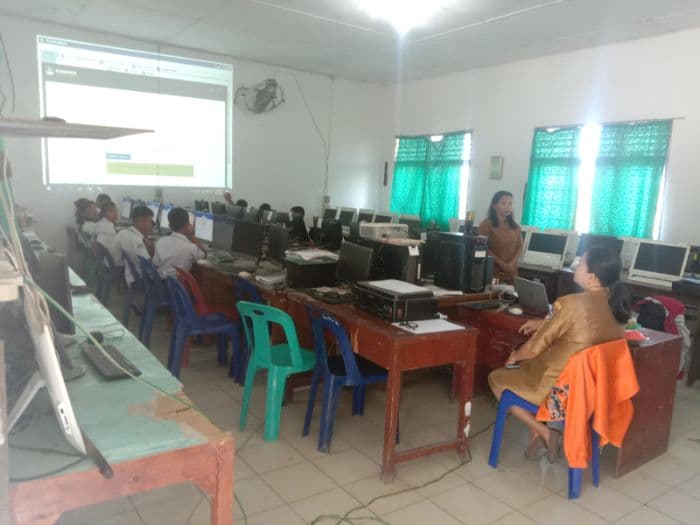 pelaksanaan_tka_di_toba_dimulai_dari_smp_