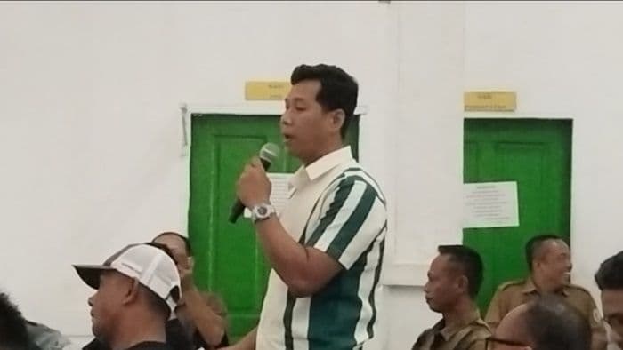 pengusaha_arang_batok_sergai_akui_asap_cemari_lingkungan_sebut_usaha_warisan_30_tahun