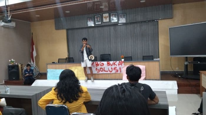 aliansi_mahasiswa_desak_reformasi_menyeluruh_tata_kelola_pendidikan_di_siantar_