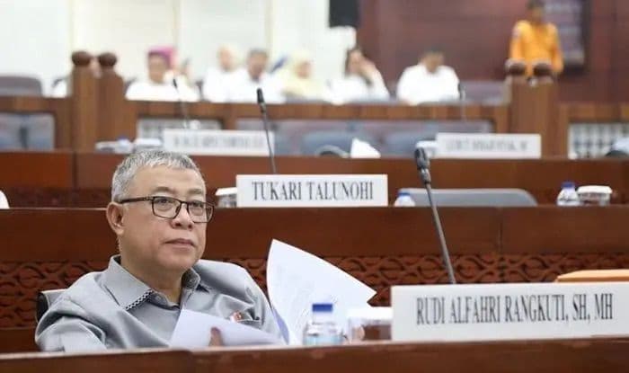 harga_plastik_melonjak_pemerintah_diminta_antisipasi_ancaman_phk