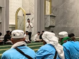 bupati_sambut_jamaah_haji_asal_tapsel_satu_orang_masih_dirawat_di_jedah