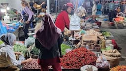cabai_merah_turun_harga_cabai_rawit_justru_naik_di_medan