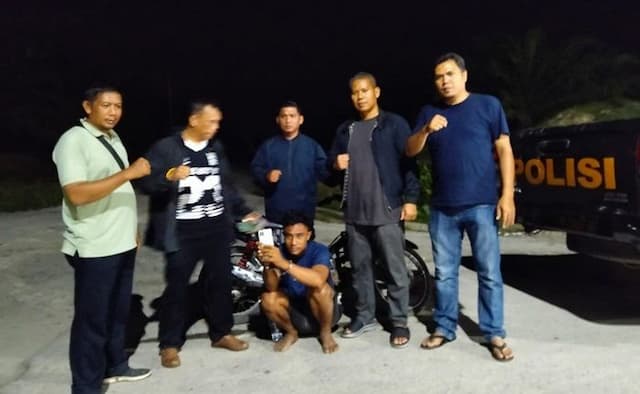 rampas_tas_guru_di_asahan_pria_29_tahun_diciduk_polisi_di_rumahnya