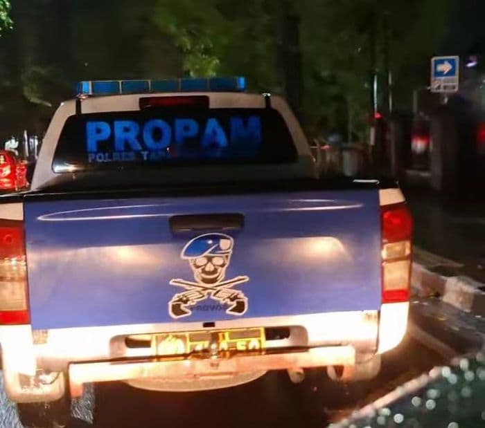 begini_kronologis_mobil_propam_tapsel_tabrak_lari_di_medan