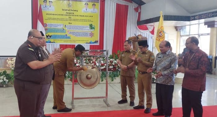 wabup_dairi_paparkan_visimisi_rpjmd_fokus_pemerataan_dan_pembangunan_berkelanjutan