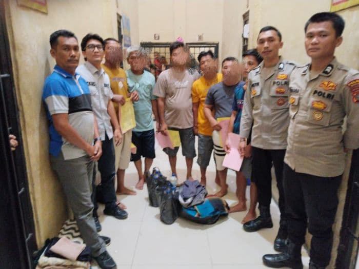 kades_gunung_malintang_dan_lima_warga_ditangkap_terkait_dugaan_pengeroyokan_di_padang_lawas_