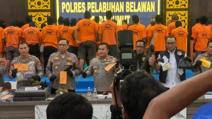 operasi_pekat_toba_2026_polres_pelabuhan_belawan_amankan_30_preman_dan_5_pelaku_tawuran