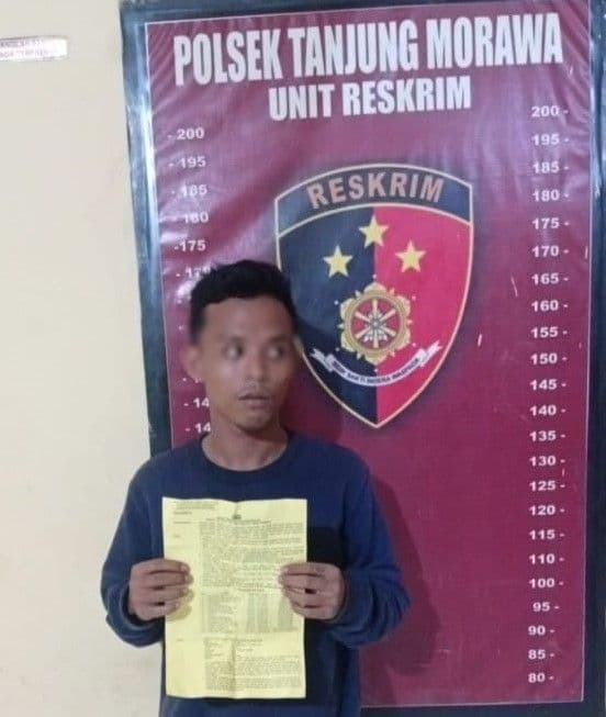 rayap_besi_beraksi_di_tanjung_morawa_kali_ini_curi_pintu_pakai_becak