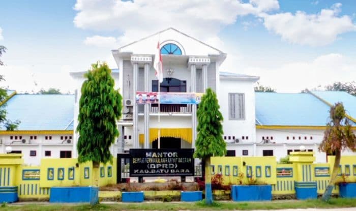 pertumbuhan_ekonomi_batu_bara_2027_diproyeksi_di_bawah_sumut_dan_nasional