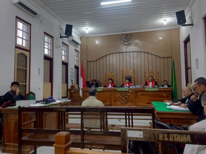 ph_dante_sinaga_bacakan_duplik_kasus_korupsi_inalum_tolak_replik_jpu_kejati_sumut
