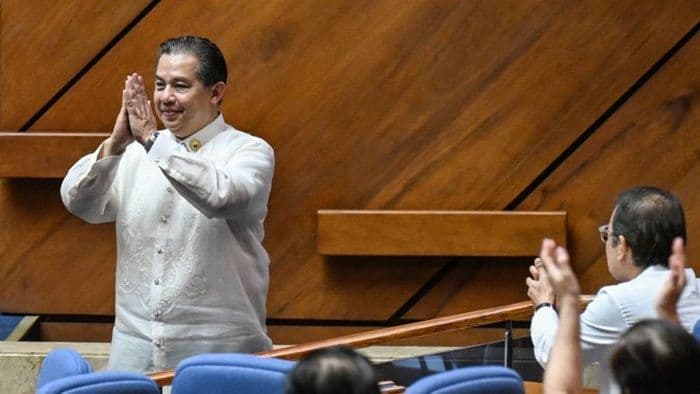 terlibat_proyek_hantu_sepupu_presiden_filipina_marcos_didakwa_korupsi_
