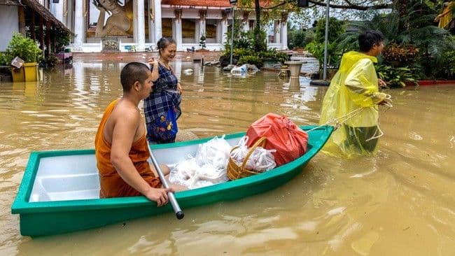 banjir_besar_terjang_19_provinsi_di_thailand_22_orang_dilaporkan_tewas_