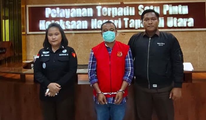 kades_aek_nabara_ditetapkan_tersangka_korupsi_dana_desa_rp486_juta